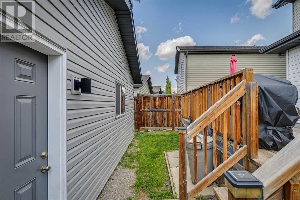 Single Family House for Sale in  Everridge Drive SW Evergreen Calgary 