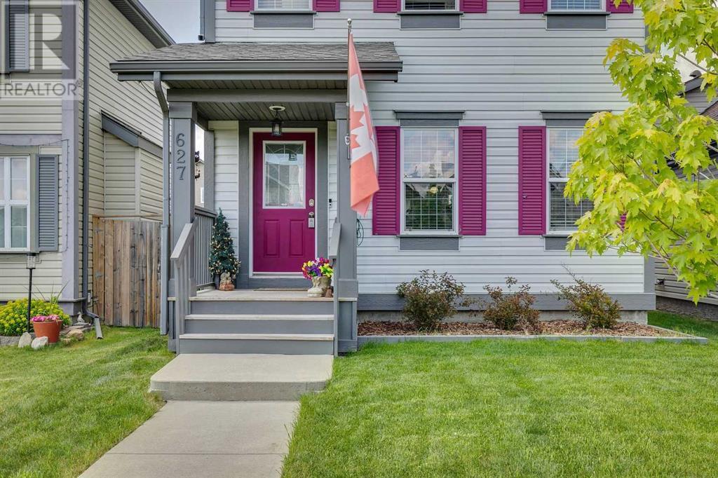 Single Family House for Sale in  Everridge Drive SW Evergreen Calgary 