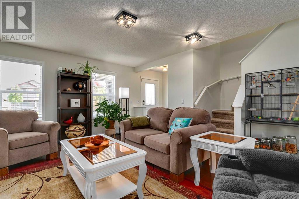 627 Everridge Drive SW, Calgary, Alberta