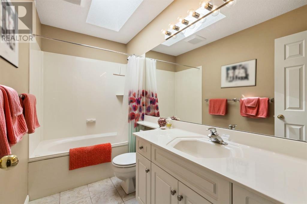 Single Family House for Sale in    Avenue NW Mount Pleasant Calgary 