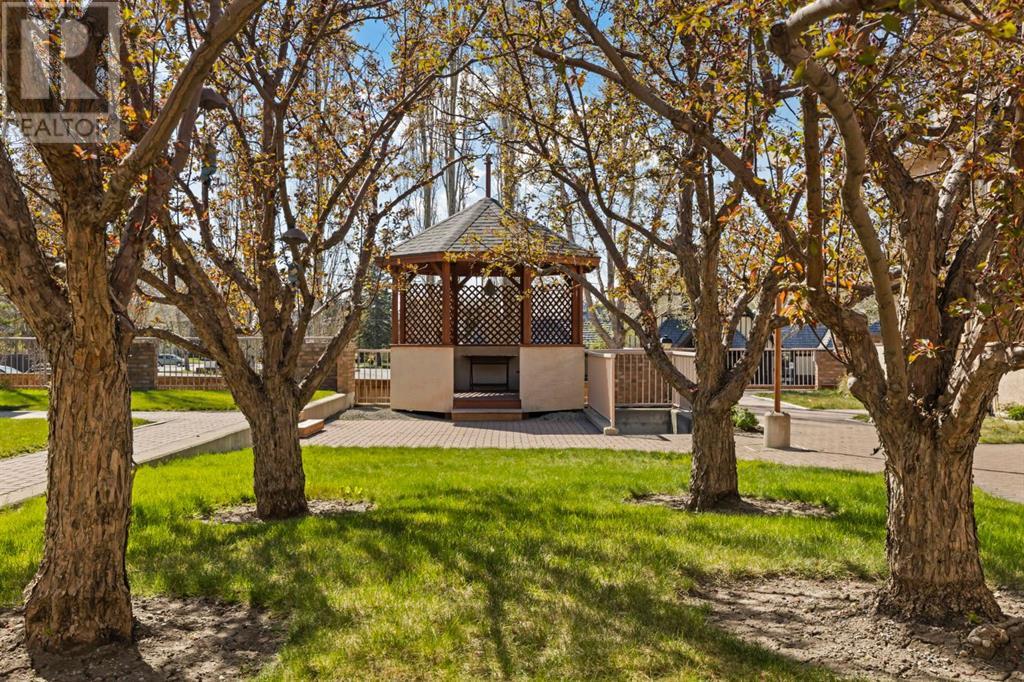 Single Family House for Sale in    Avenue NW Mount Pleasant Calgary 