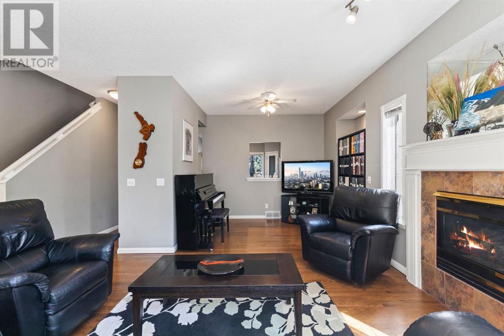 Single Family House for Sale in    Avenue NW Mount Pleasant Calgary 