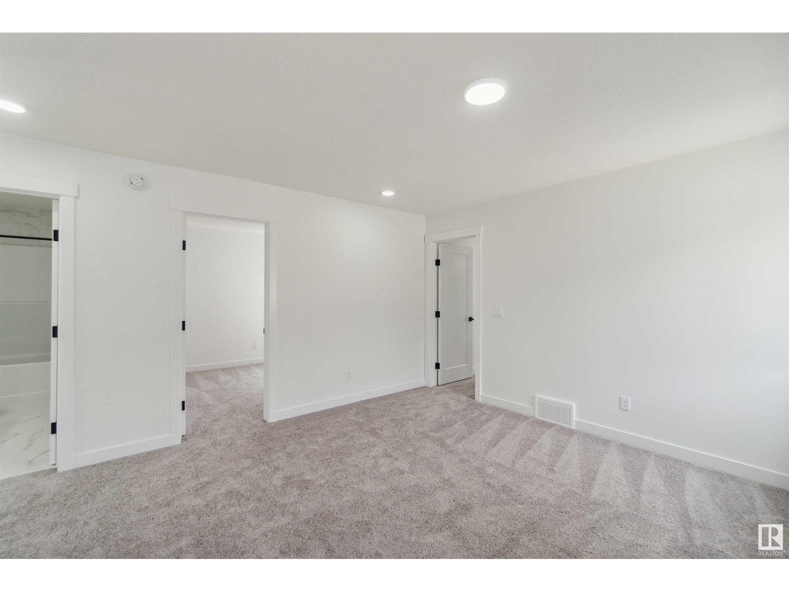 Photo 42 of 1635 12 St Nw, Edmonton AB
