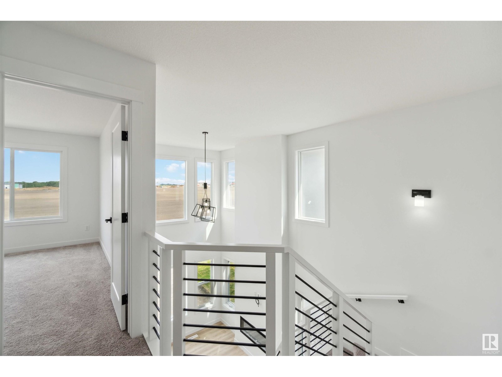 Photo 39 of 1635 12 St Nw, Edmonton AB