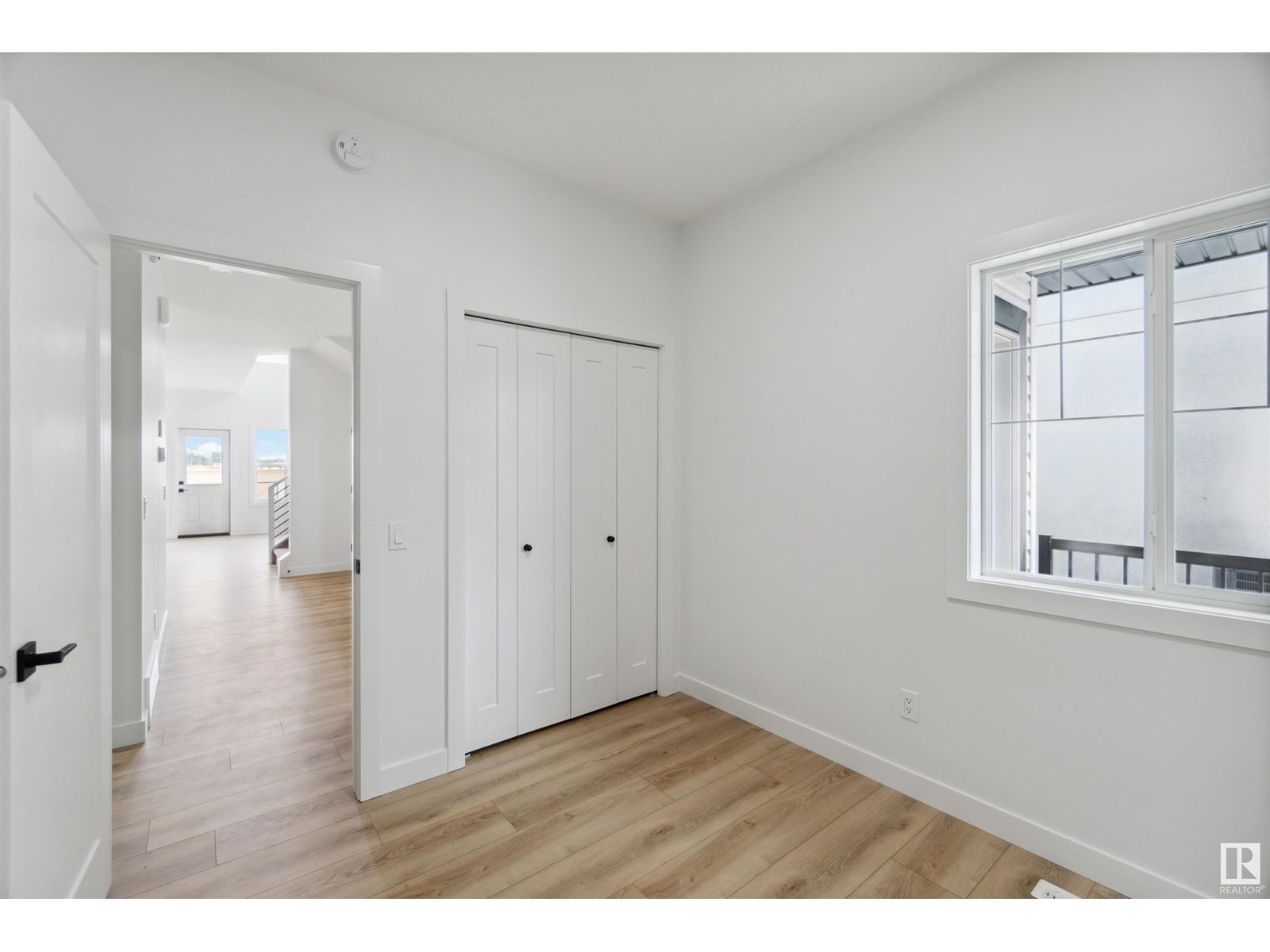 Photo 17 of 1635 12 St Nw, Edmonton AB