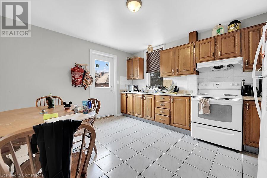 Photo 8 of 88 Grant Avenue, Hamilton ON