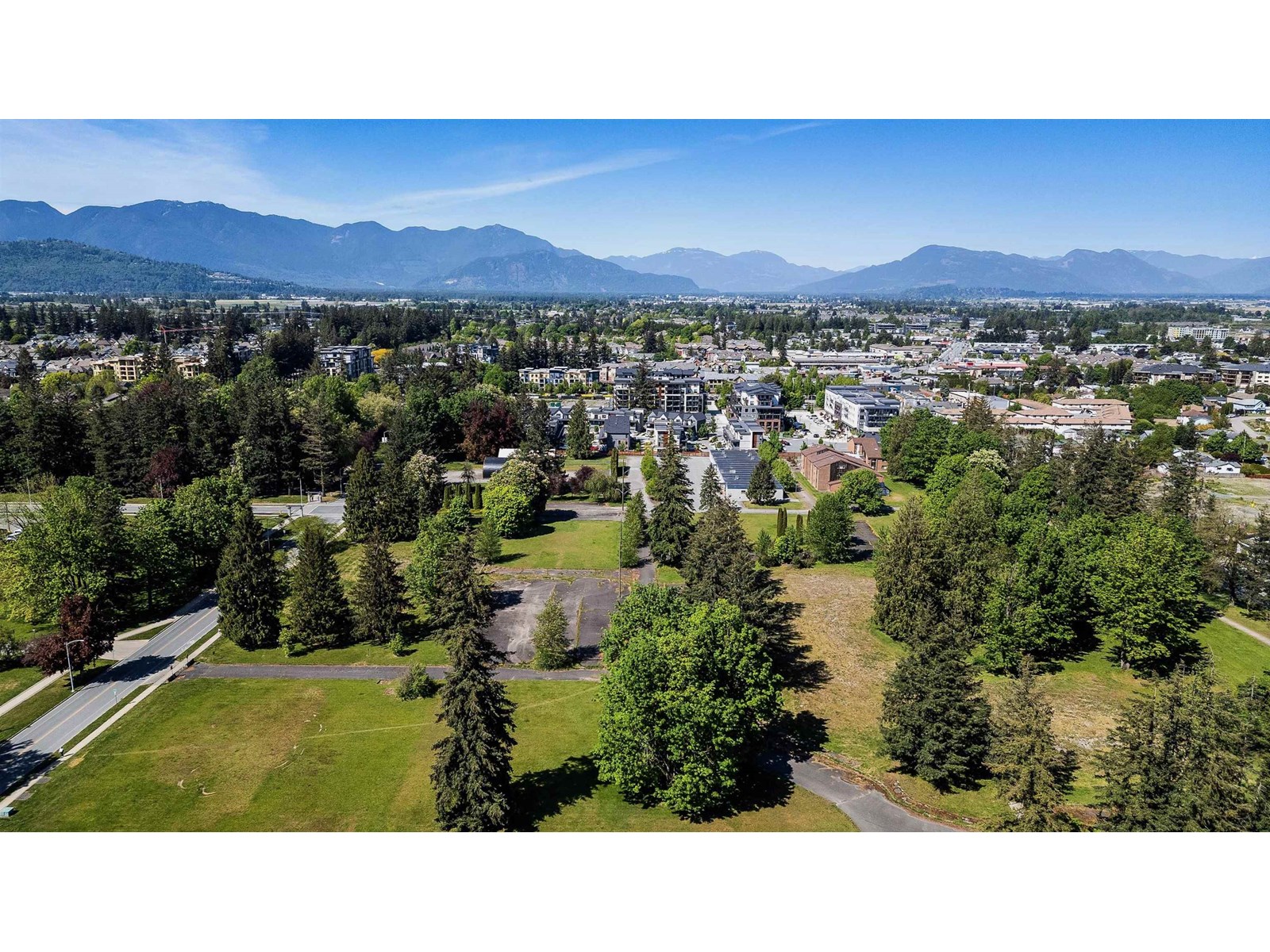 210 45505 CAMPUS DRIVE, Garrison Crossing, Chilliwack