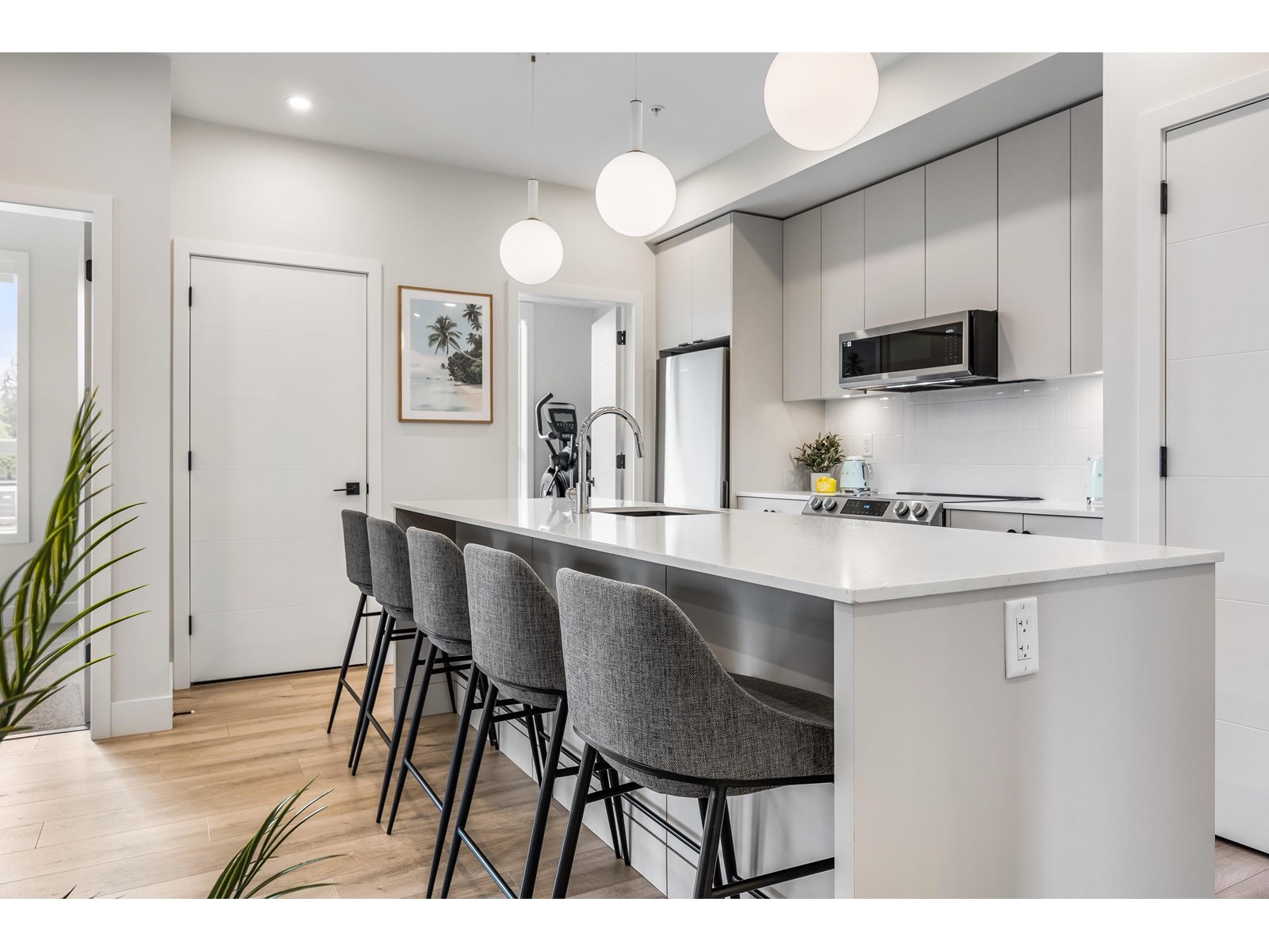 210 45505 CAMPUS DRIVE, Garrison Crossing, Chilliwack
