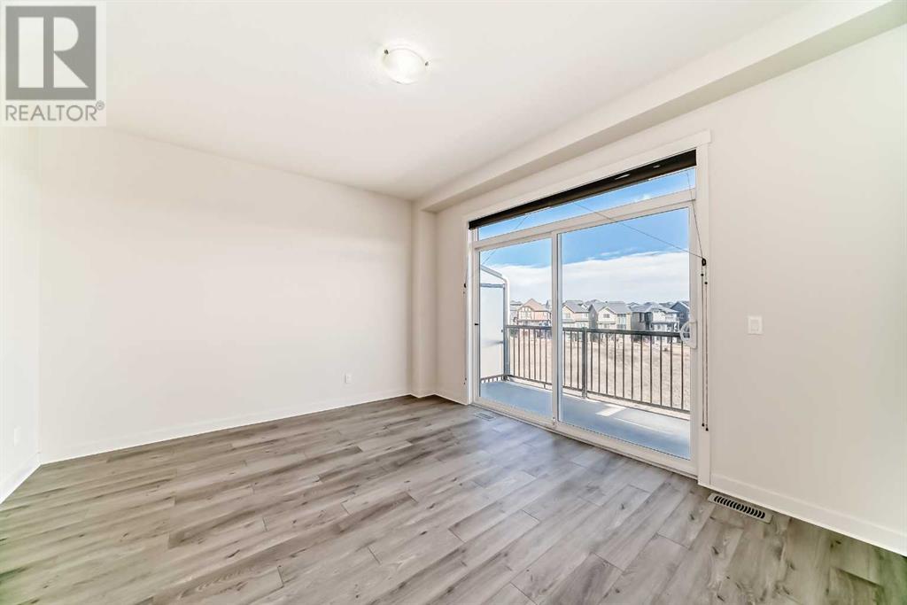 Single Family House for Sale in  Sherwood Lane NW Sherwood Calgary 