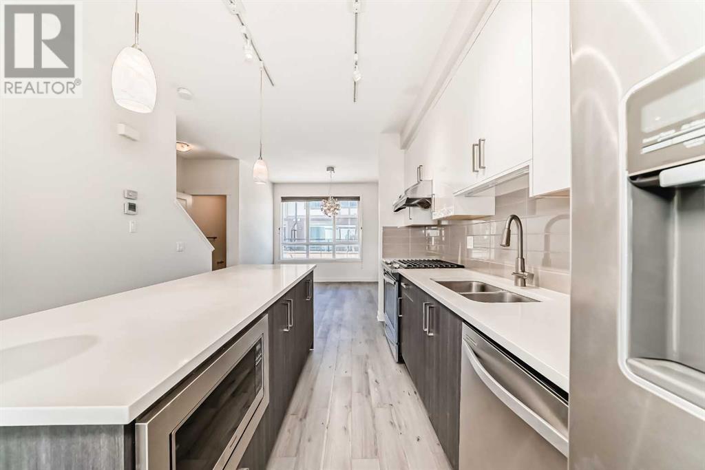 Single Family House for Sale in  Sherwood Lane NW Sherwood Calgary 