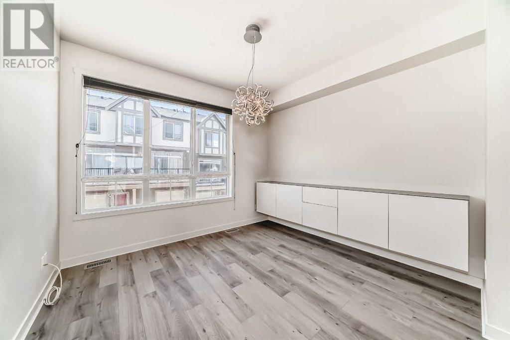Single Family House for Sale in  Sherwood Lane NW Sherwood Calgary 