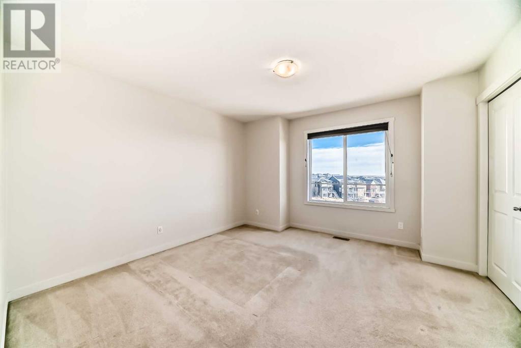Single Family House for Sale in  Sherwood Lane NW Sherwood Calgary 