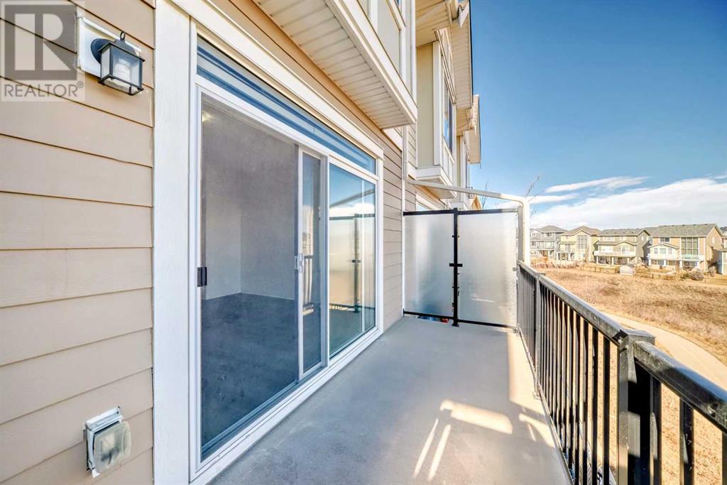 Single Family House for Sale in  Sherwood Lane NW Sherwood Calgary 