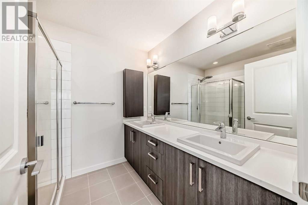 Single Family House for Sale in  Sherwood Lane NW Sherwood Calgary 