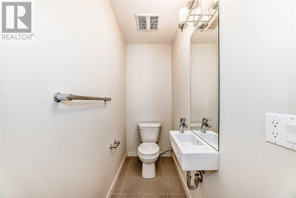 31 Sherwood Lane NW, Calgary, Alberta