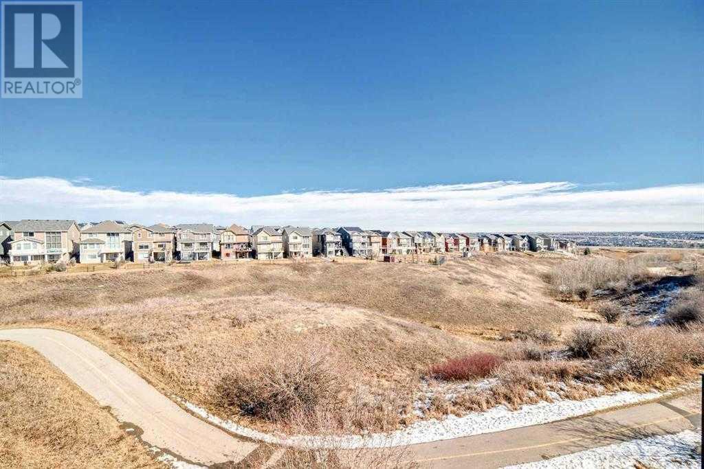 Single Family House for Sale in  Sherwood Lane NW Sherwood Calgary 