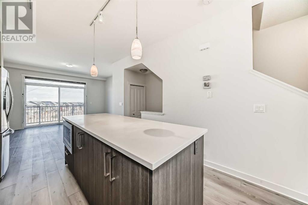 Single Family House for Sale in  Sherwood Lane NW Sherwood Calgary 