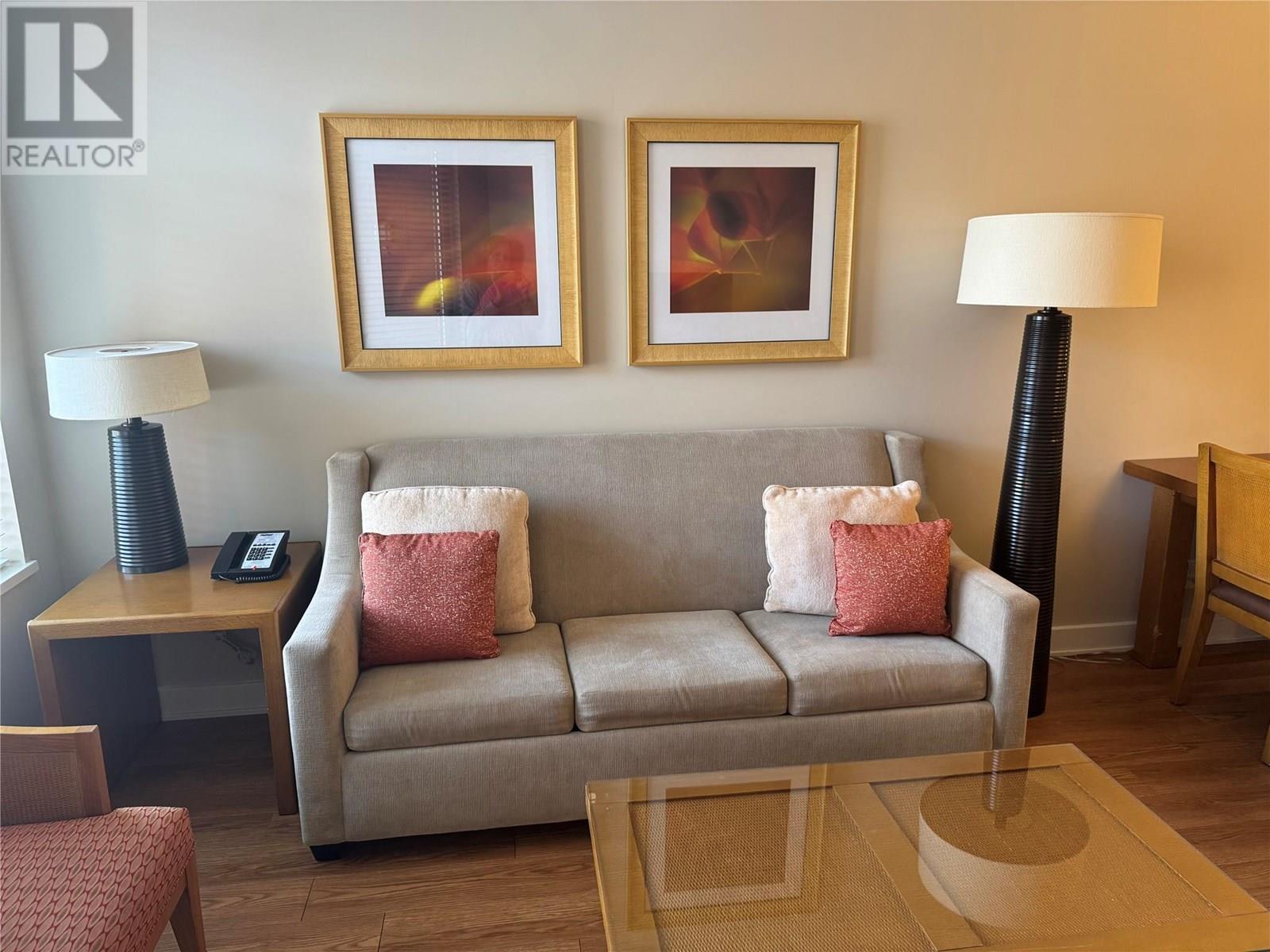 15 PARK Place Unit# 323, Osoyoos