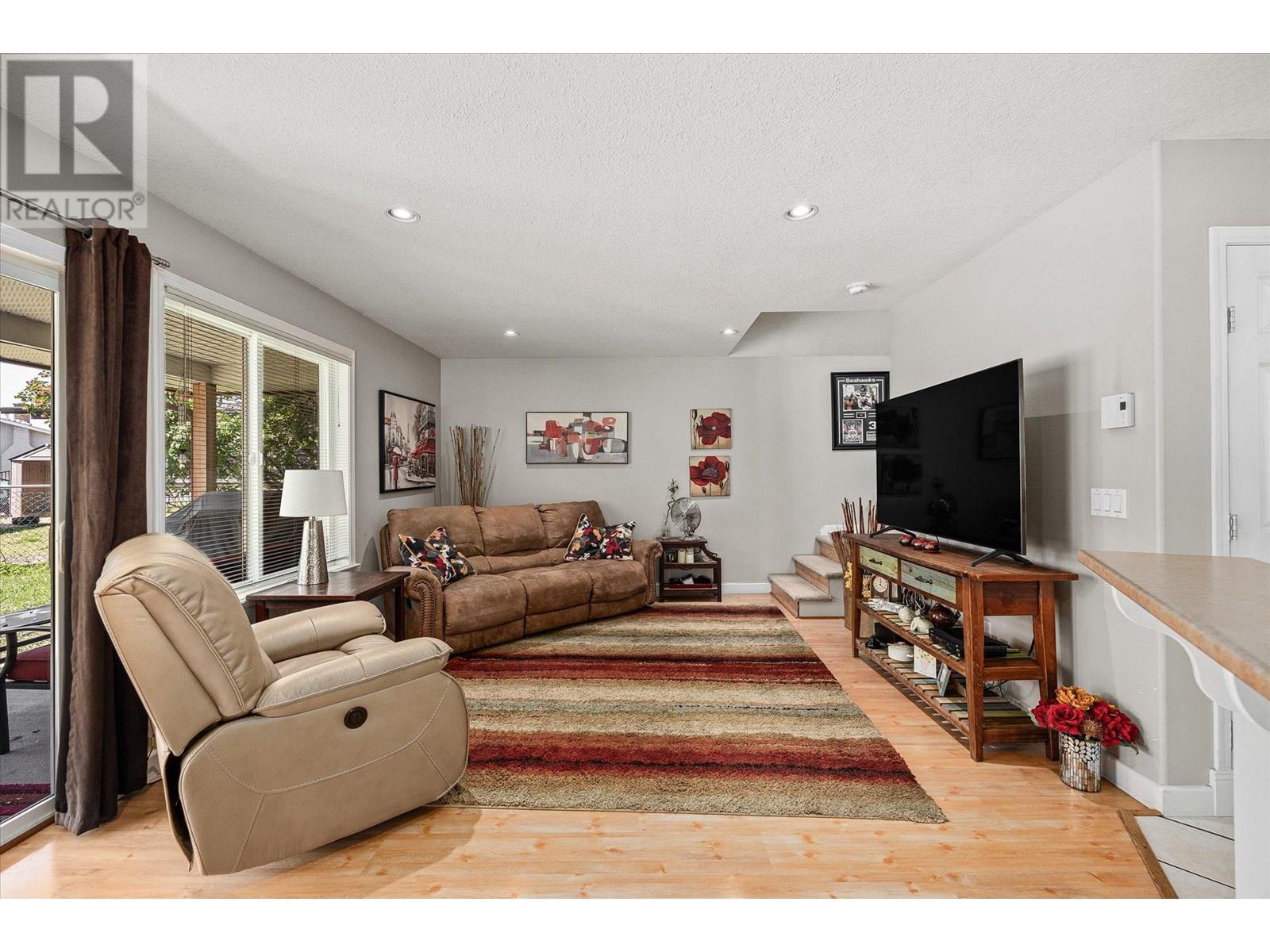  1404 Inkar Road, Kelowna