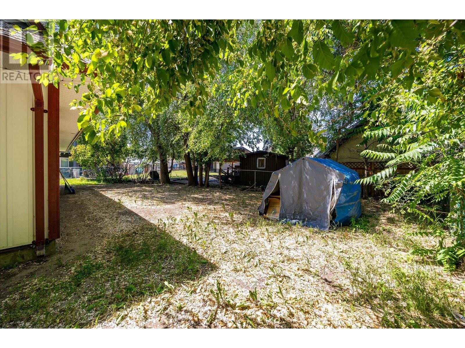  1404 Inkar Road, Kelowna