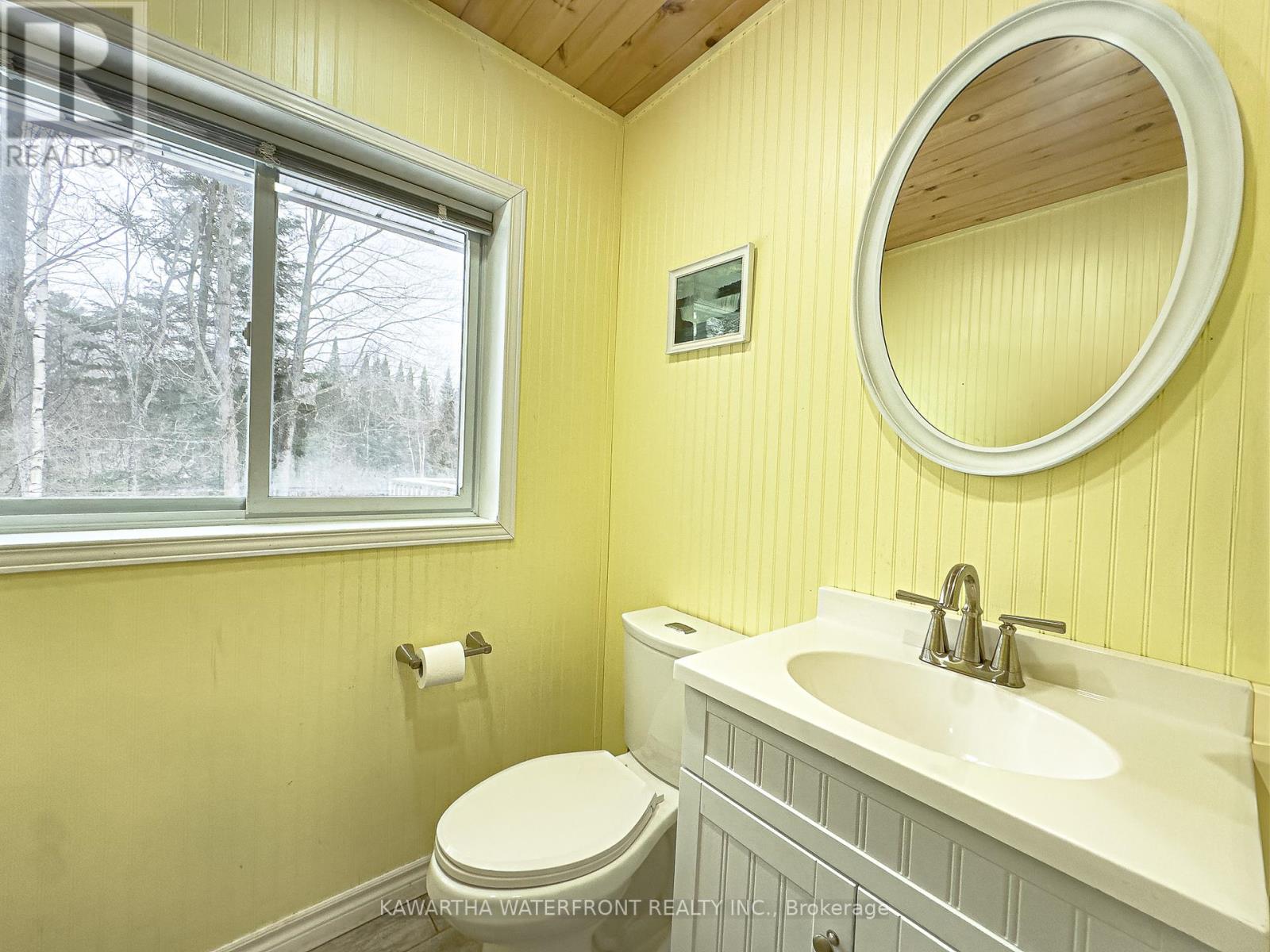 Single Family House Raised bungalow for Sale in  ENGLISH CIRCLE Highlands East (Glamorgan) 