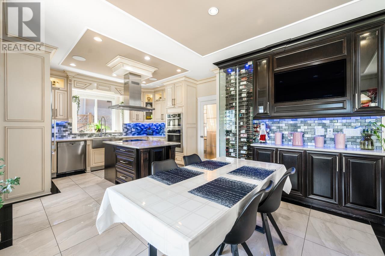 Photo 13 of 10880 Maddocks Road, Richmond BC