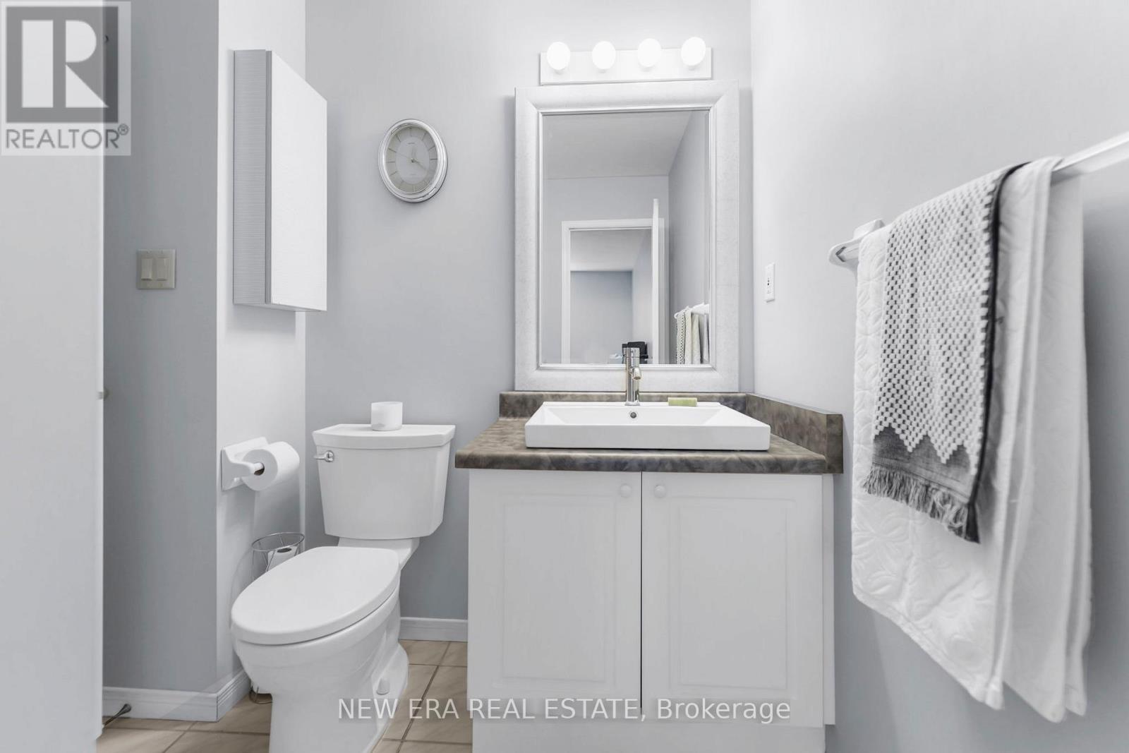 Photo 31 of 10 1523 Upper Gage Avenue, Hamilton ON