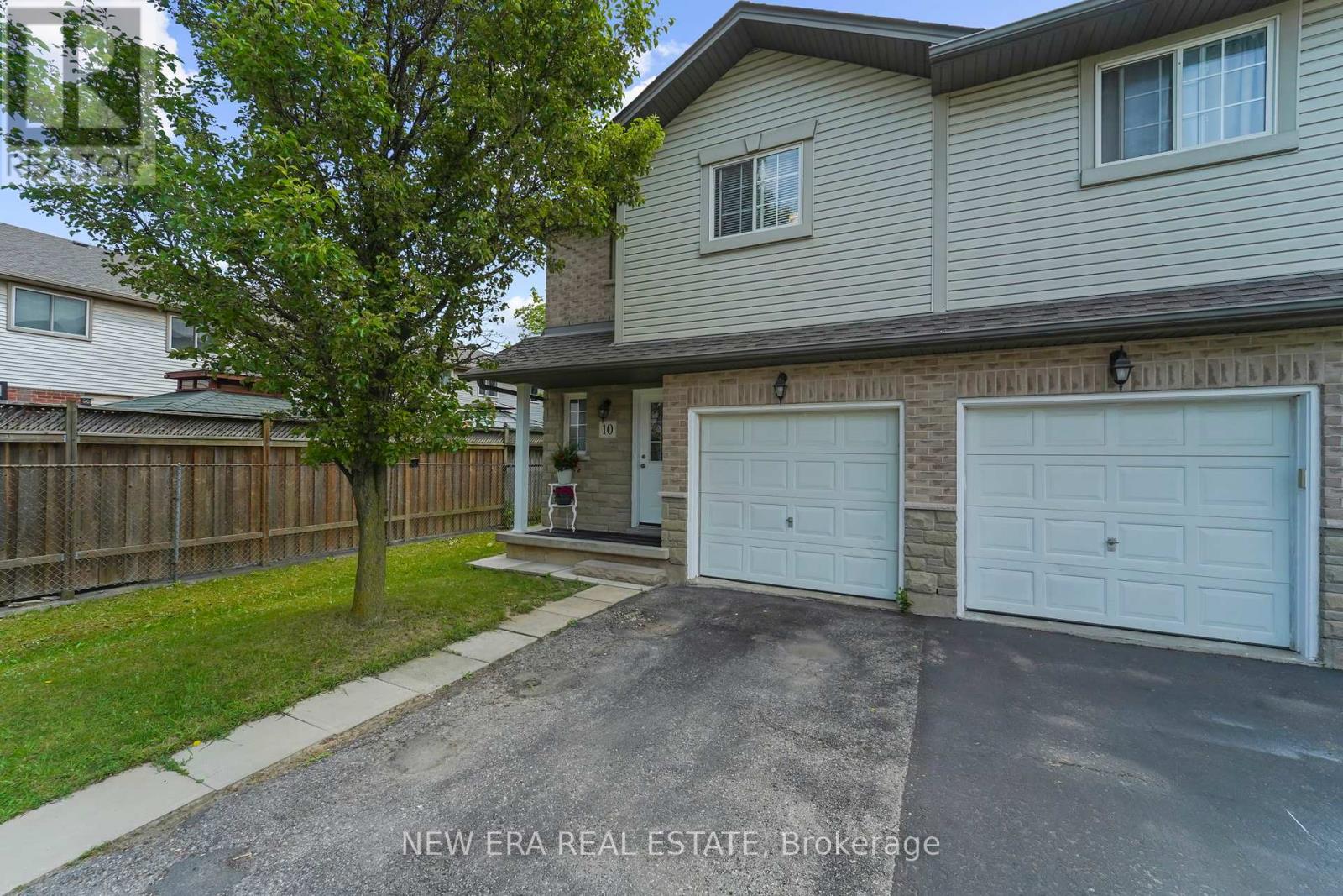 Photo 6 of 10 1523 Upper Gage Avenue, Hamilton ON