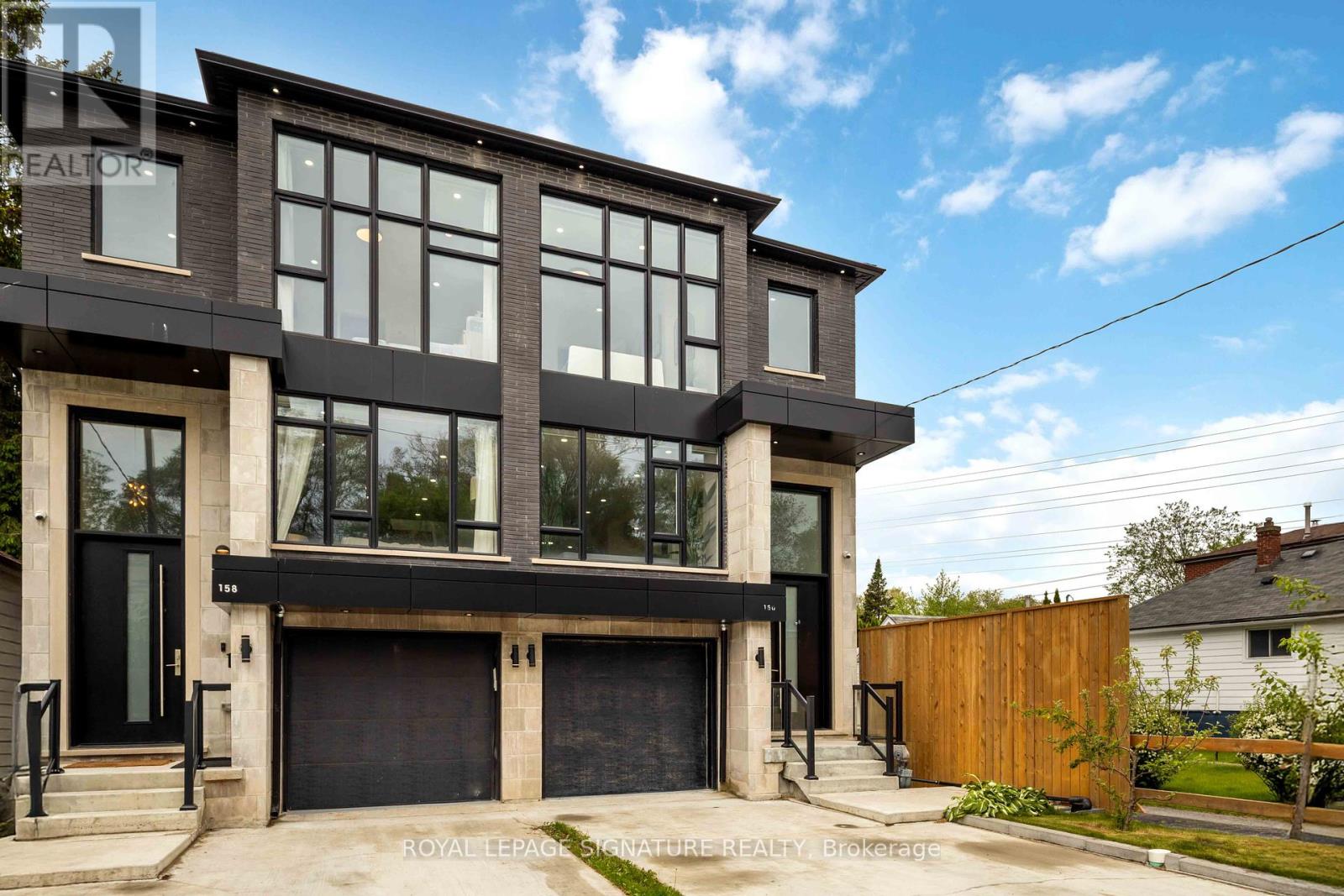 Single Family House for Sale in  BYNG AVENUE Toronto (Oakridge) 