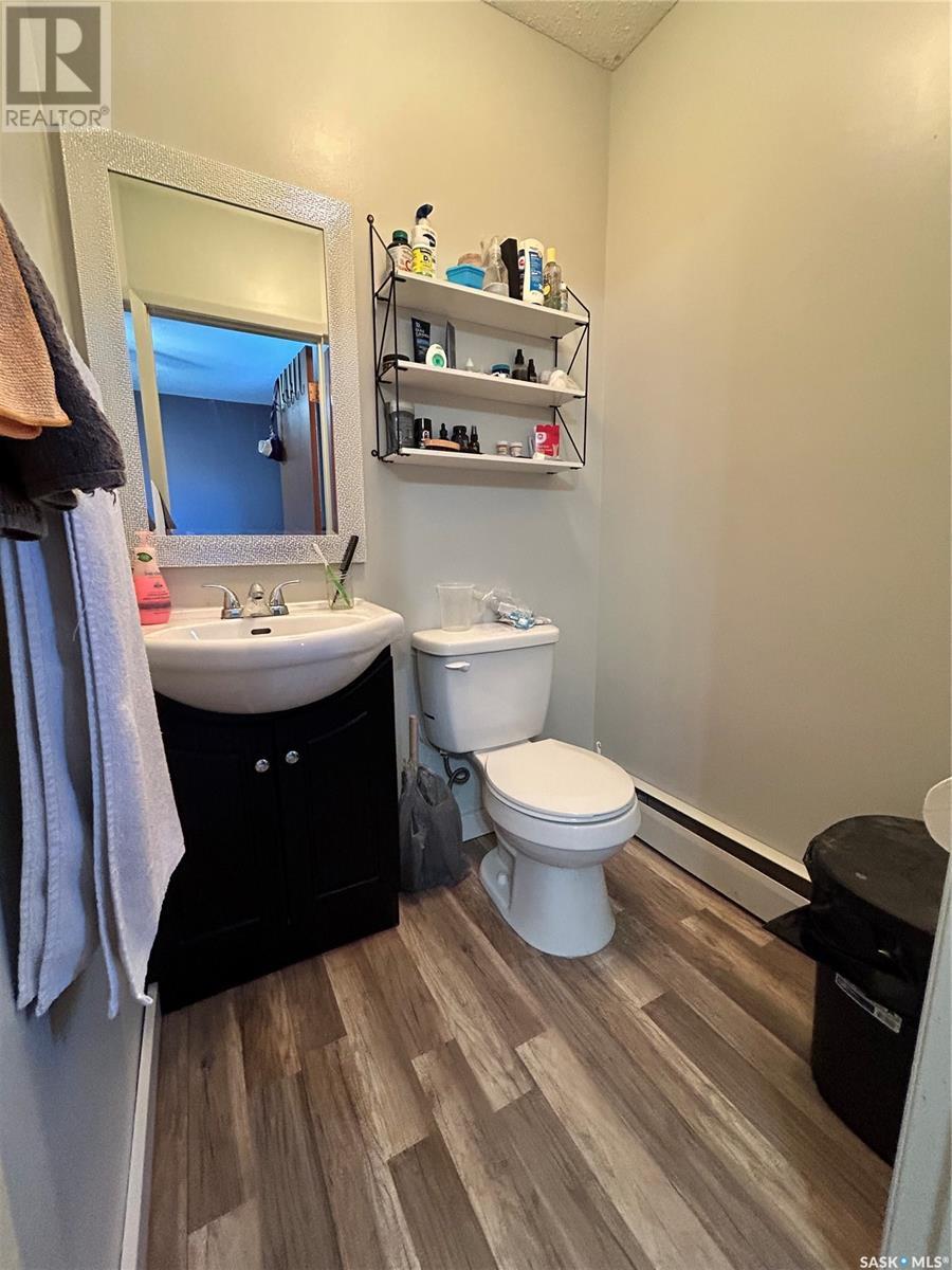 Single Family House Low rise for Sale in   Rae STREET Regina 