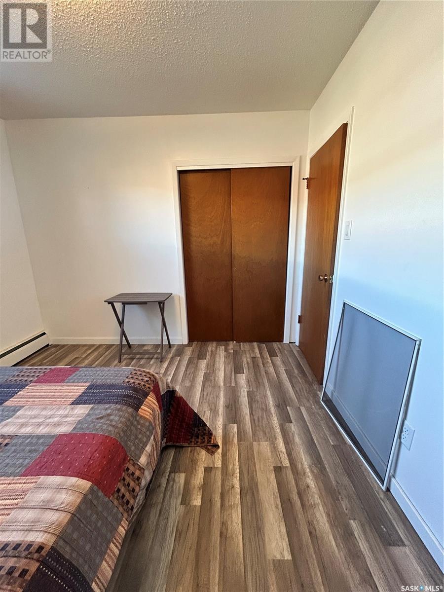 Single Family House Low rise for Sale in   Rae STREET Regina 