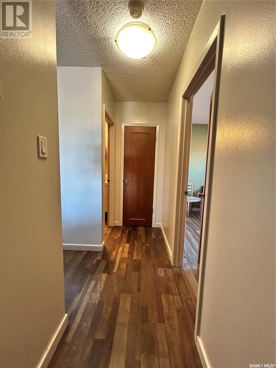 Single Family House Low rise for Sale in   Rae STREET Regina 
