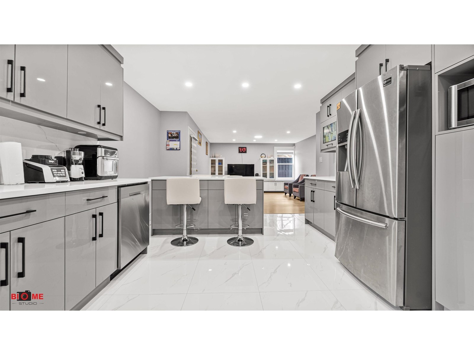Photo 8 of 12478 69 Avenue, Surrey BC