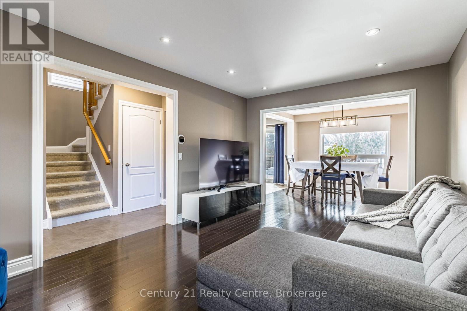 Single Family House for Sale in  NIAGARA PLACE Brampton (Westgate) 