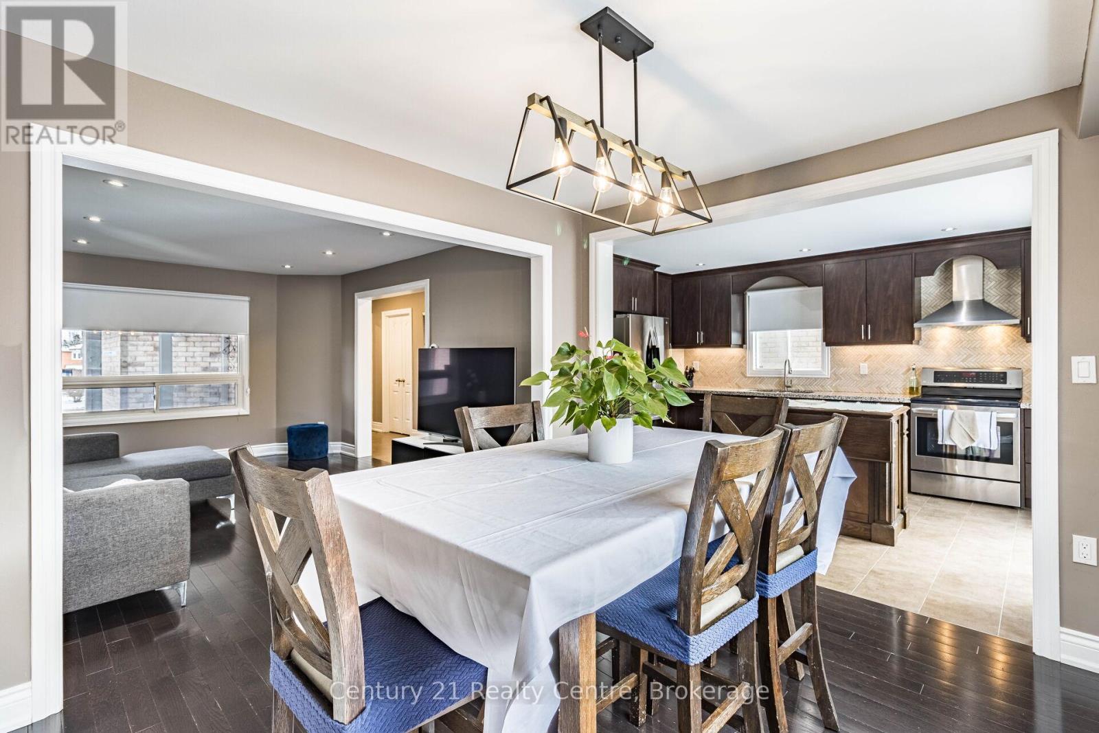 Single Family House for Sale in  NIAGARA PLACE Brampton (Westgate) 