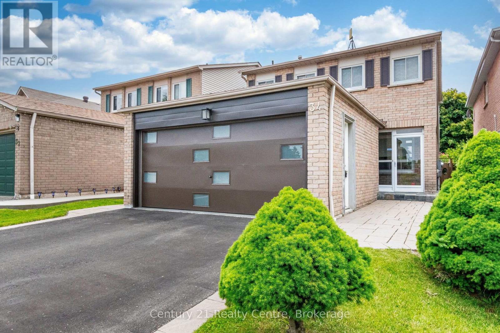 Single Family House for Sale in  NIAGARA PLACE Brampton (Westgate) 