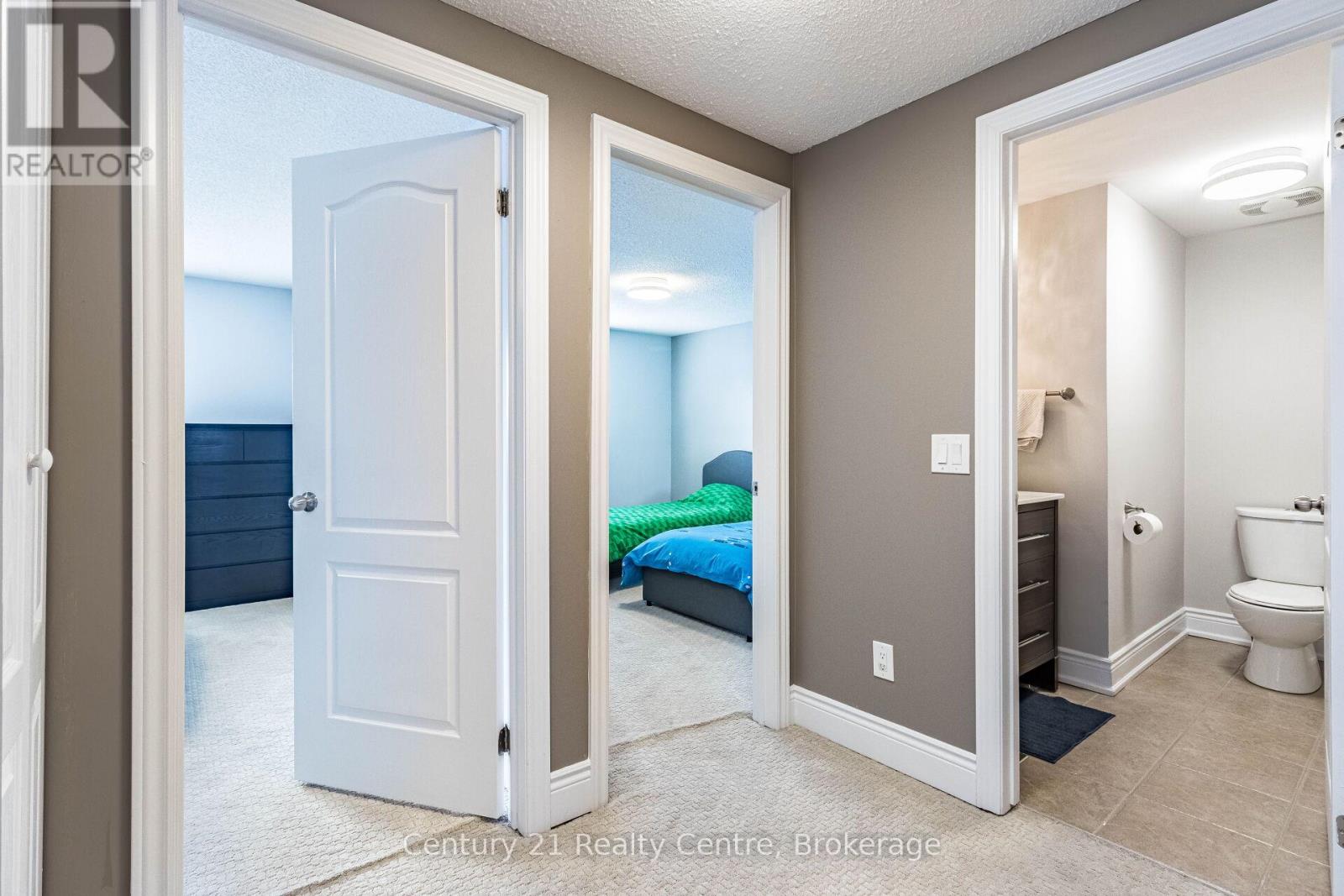 Single Family House for Sale in  NIAGARA PLACE Brampton (Westgate) 