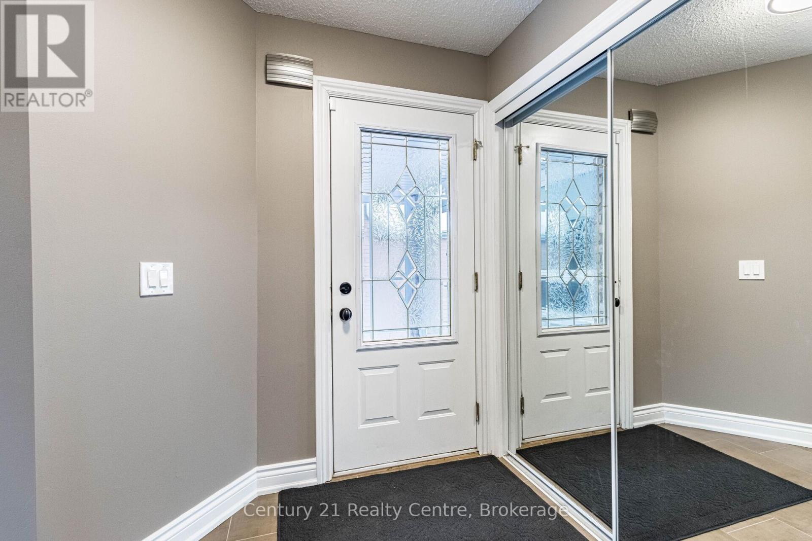 Single Family House for Sale in  NIAGARA PLACE Brampton (Westgate) 