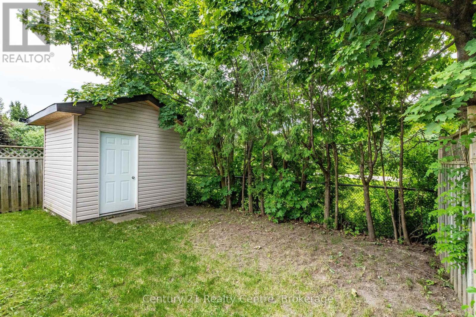 Single Family House for Sale in  NIAGARA PLACE Brampton (Westgate) 