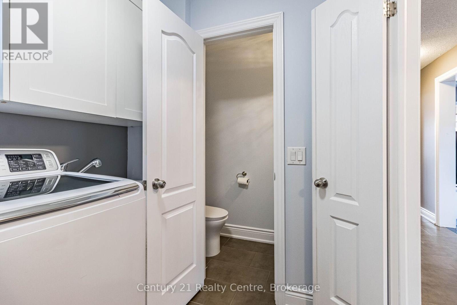 Single Family House for Sale in  NIAGARA PLACE Brampton (Westgate) 