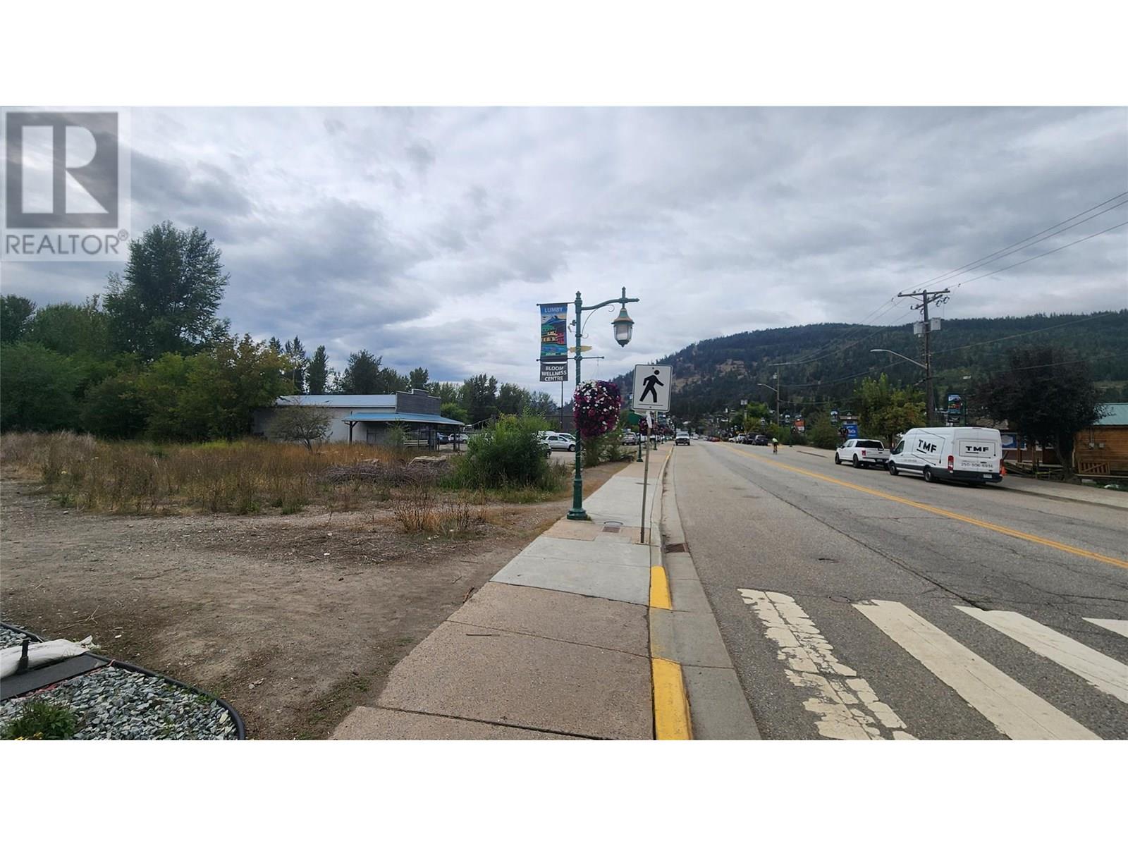 1800 Vernon Street, Lumby