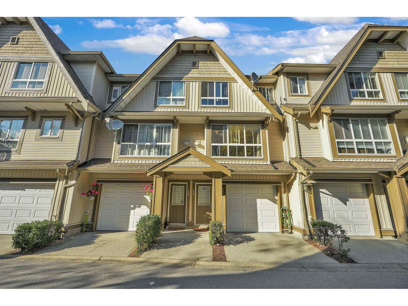 Photo 1 of 15 12738 66 Avenue, Surrey BC