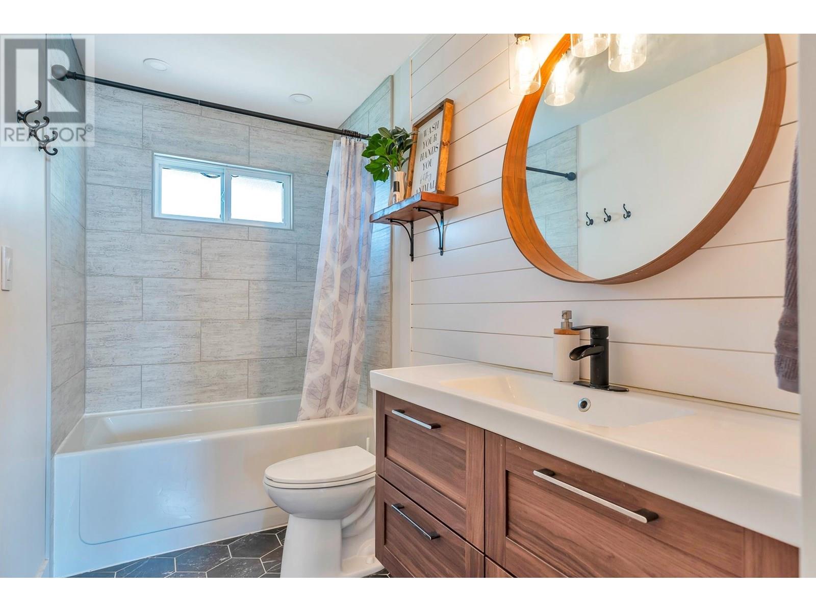 19757 116A AVENUE, Pitt Meadows real estate listing R3016695