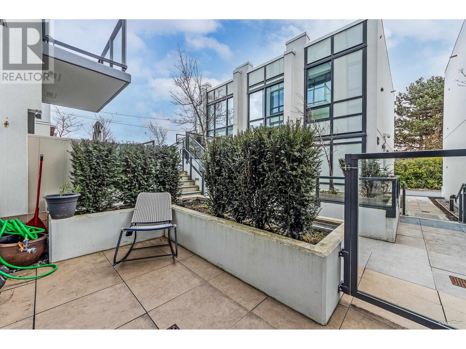 Photo 20 of 102 4240 Cambie Street, Vancouver BC