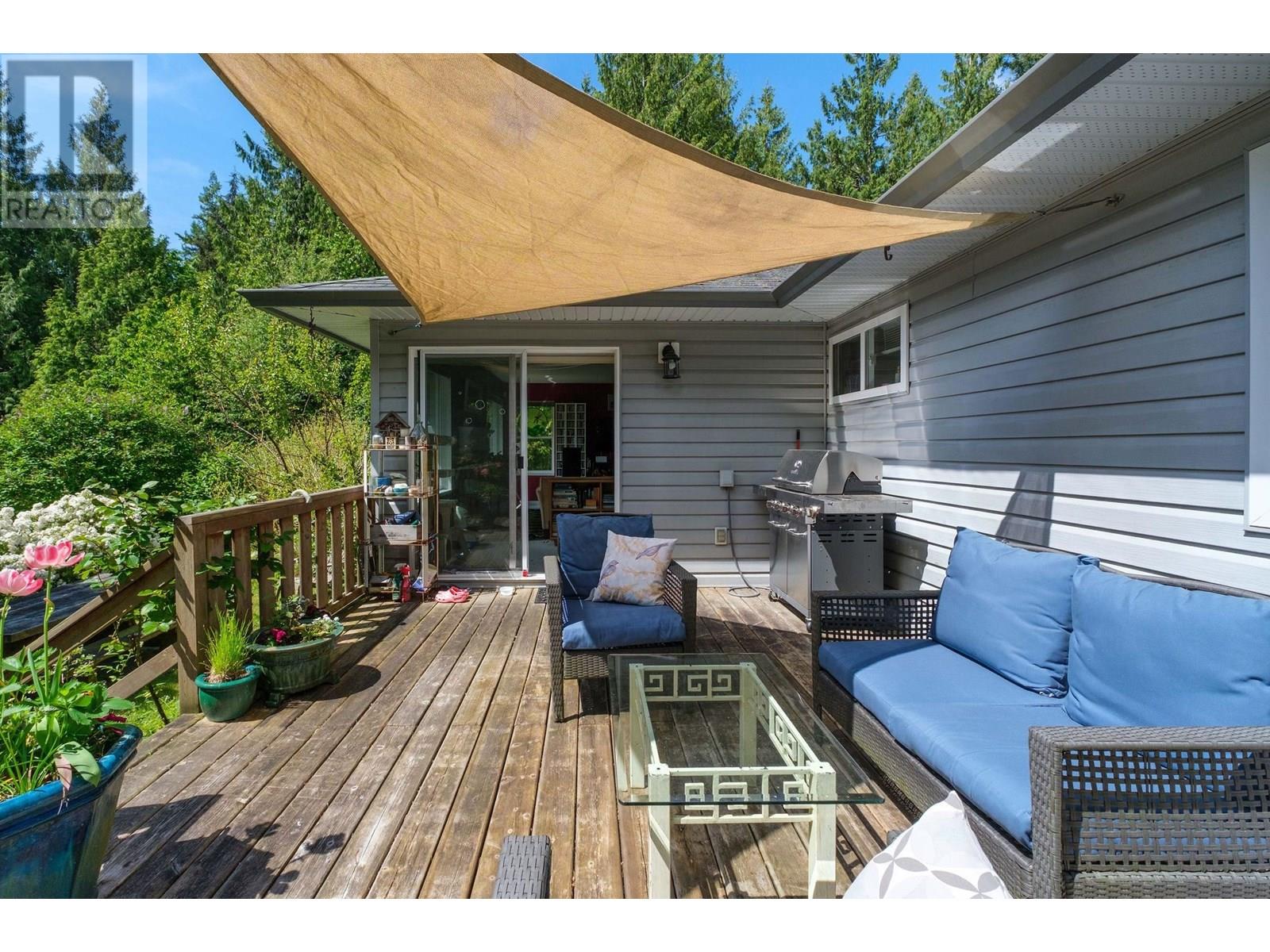 2557 MILES ROAD, Roberts Creek