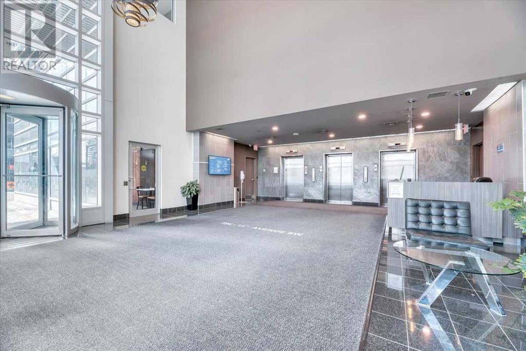 810, 396 11 Avenue SW, Calgary, Alberta