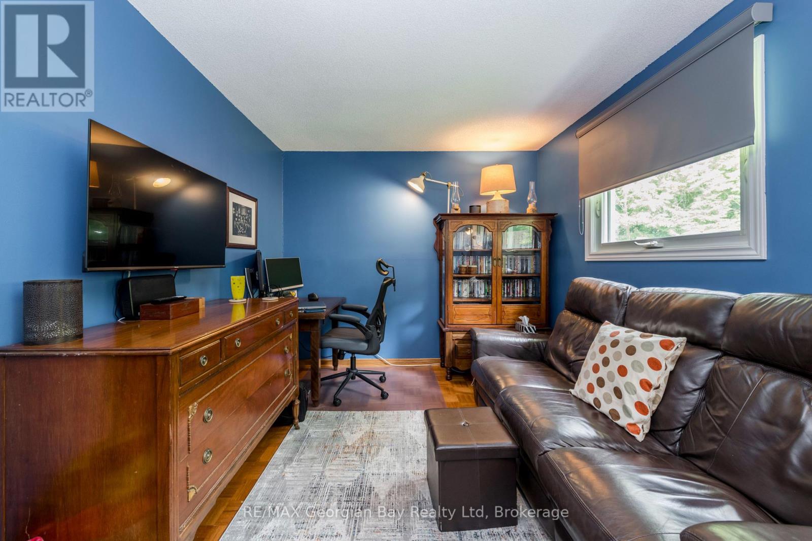 Photo 17 of 23 Duquette Court, Tiny ON