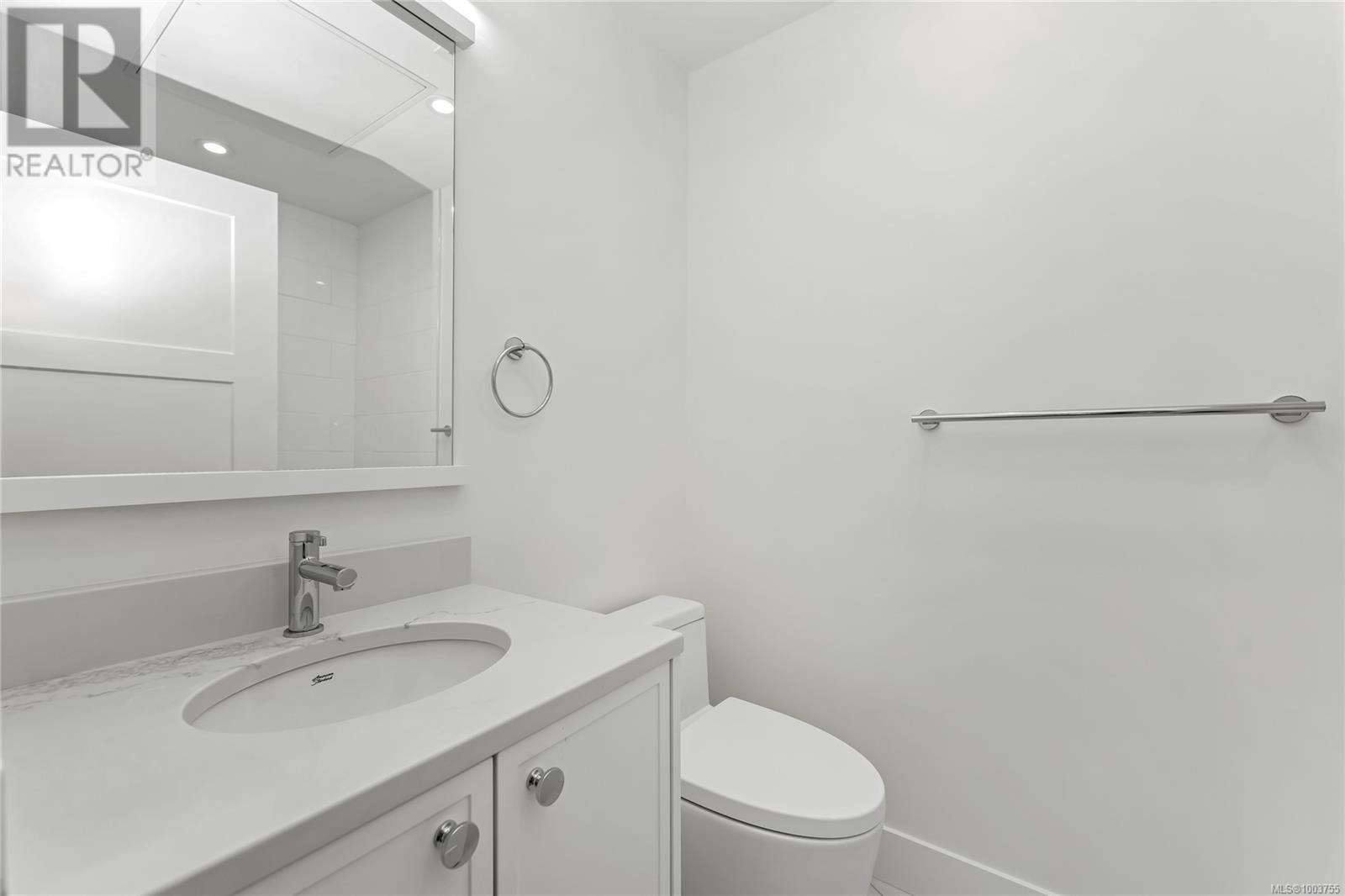 Single Family House Character for Sale in  C  Richardson St 1224 Richardson Victoria 