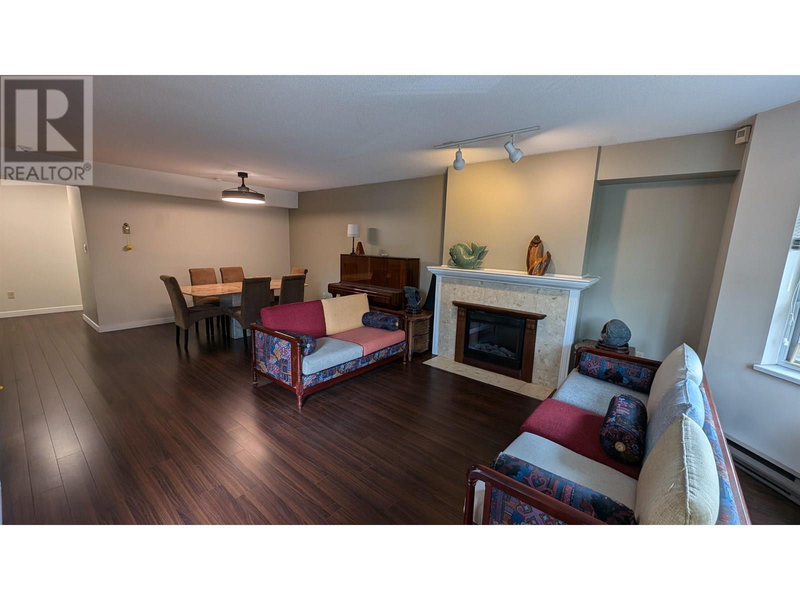 Photo 3 of 103 5700 Arcadia Road, Richmond BC