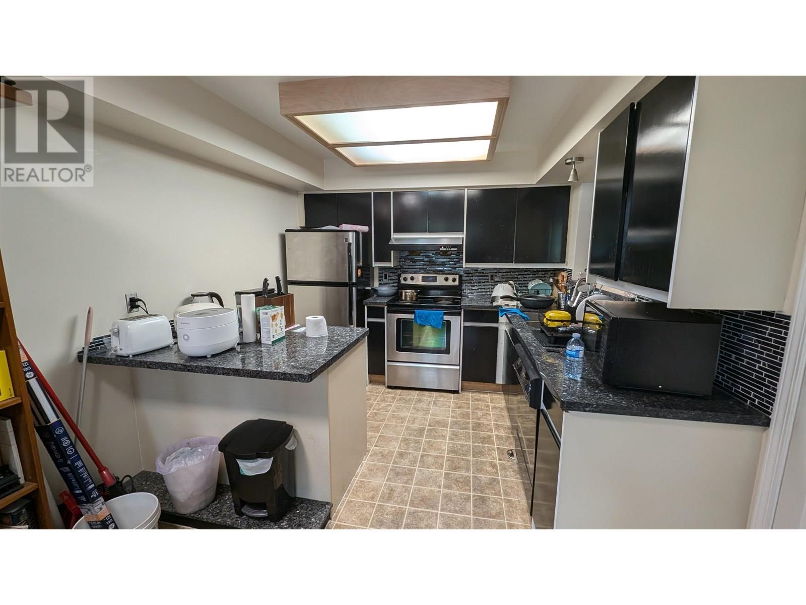 Photo 9 of 103 5700 Arcadia Road, Richmond BC